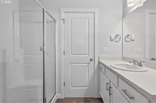 9263 E Burnside St, Portland, OR 97216 - Photo 15