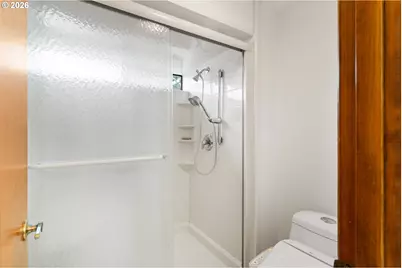 2318 SE Balboa Dr, Vancouver, WA 98683 - Photo 29