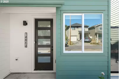 14864 NE Couch St #11, Portland, OR 97230 - Photo 1