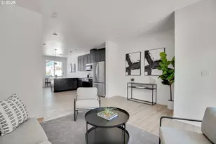 14864 NE Couch St, Portland, OR 97230 - Photo 9