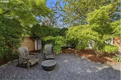 482 Covey Ln, Eugene, OR 97401 - Photo 37