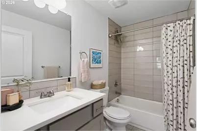 8800 NE Couch St, Portland, OR 97220 - Photo 15