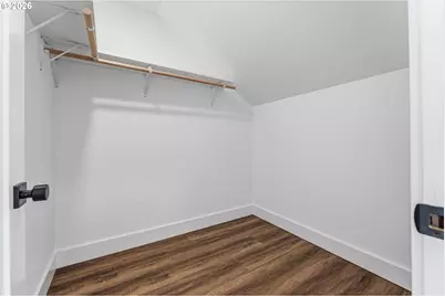 790 Oregon Ave, North Bend, OR 97459 - Photo 33