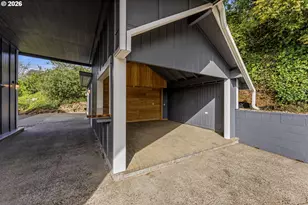 790 Oregon Ave, North Bend, OR 97459 - Photo 47