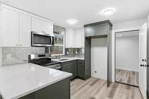 660 NW Norwood St, Camas, WA 98607 - Photo 11