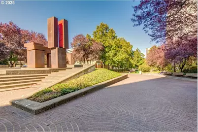 2211 SW 1st Ave #1001, Portland, OR 97201 - Photo 39