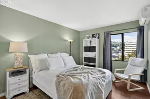 2211 SW 1st Ave, Portland, OR 97201 - Photo 21