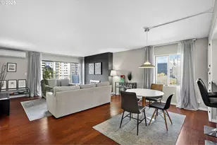 2211 SW 1st Ave, Portland, OR 97201 - Photo 5