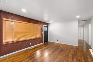 2225 SE 181st Ave, Portland, OR 97233 - Photo 7