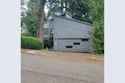 755 SW Chestnut St, Portland, OR 97219 - Photo 1
