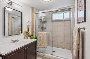 18418 SE Blanton St, Milwaukie, OR 97267 - Photo 39