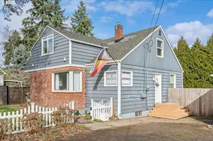 18418 SE Blanton St, Milwaukie, OR 97267 - Photo 1