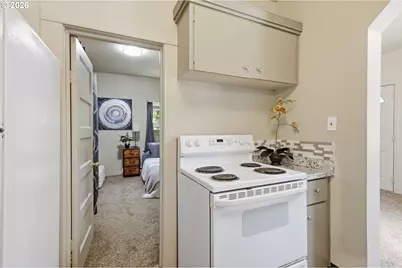 3621 E Amazon Dr, Eugene, OR 97405 - Photo 17
