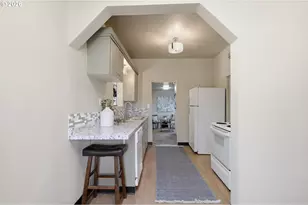 3621 E Amazon Dr, Eugene, OR 97405 - Photo 11