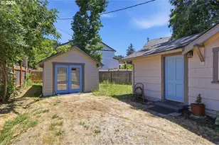3621 E Amazon Dr, Eugene, OR 97405 - Photo 31