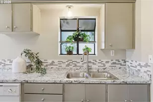 3621 E Amazon Dr, Eugene, OR 97405 - Photo 15