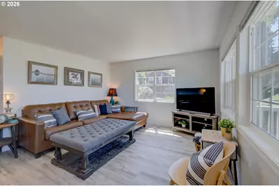 124 E Sitka St, Cannon Beach, OR 97110 - Photo 7