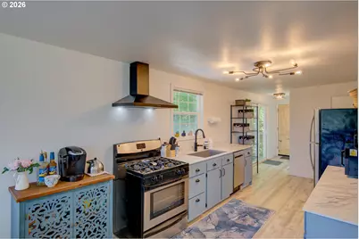 124 E Sitka St, Cannon Beach, OR 97110 - Photo 9