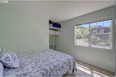 124 E Sitka St, Cannon Beach, OR 97110 - Photo 15