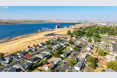 169 Rio Senda St, Umatilla, OR 97882 - Photo 5