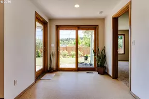 4355 Pearl St, Eugene, OR 97405 - Photo 15