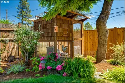 4355 Pearl St, Eugene, OR 97405 - Photo 39