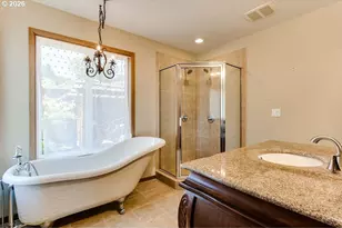 4355 Pearl St, Eugene, OR 97405 - Photo 21
