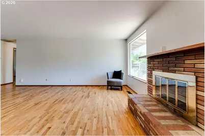 4355 Pearl St, Eugene, OR 97405 - Photo 9