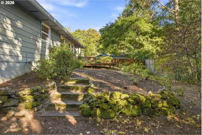 12130 SW Butner Rd, Portland, OR 97225 - Photo 31