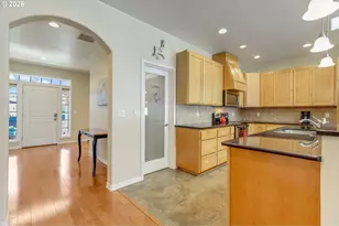 1901 Golden Way, The Dalles, OR 97058 - Photo 13