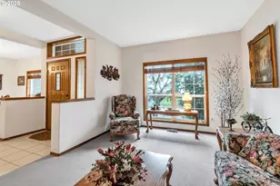 7829 SW 174th Pl, Beaverton, OR 97007 - Photo 7