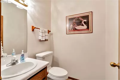 7829 SW 174th Pl, Beaverton, OR 97007 - Photo 19