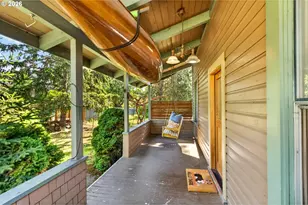 127 SE Wyers St, White Salmon, WA 98672 - Photo 5