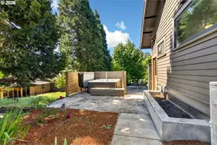 127 SE Wyers St, White Salmon, WA 98672 - Photo 23