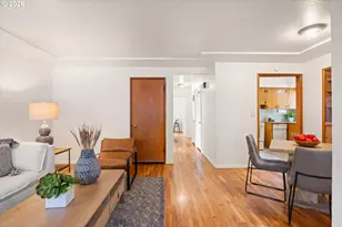 8419 SE 32nd Ave, Portland, OR 97222 - Photo 3