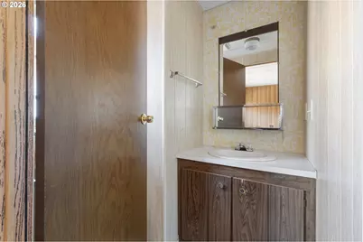 520 N Main St #F, Pe Ell, WA 98572 - Photo 5