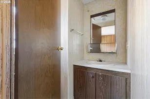 520 N Main St, Pe Ell, WA 98572 - Photo 5