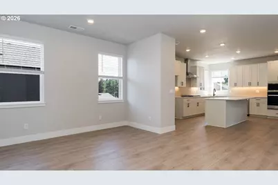2281 Veneta Ave S, Salem, OR 97306 - Photo 9