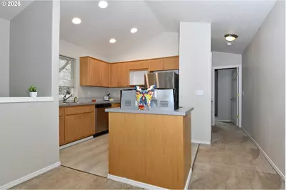 15816 NE Milton Pl, Portland, OR 97230 - Photo 17