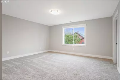 195 Iowa St, Silverton, OR 97381 - Photo 23