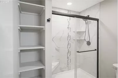 195 Iowa St, Silverton, OR 97381 - Photo 27