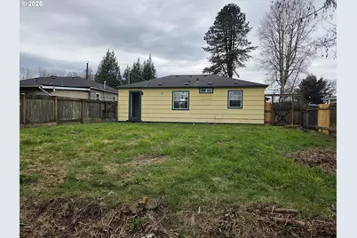 1306 S 3rd Ave, Kelso, WA 98626 - Photo 25