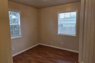 1306 S 3rd Ave, Kelso, WA 98626 - Photo 11