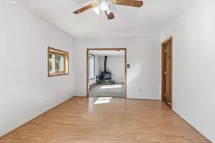156 Williams Ave, Kelso, WA 98626 - Photo 11