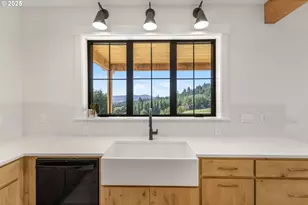 25053 Larson Rd, Monroe, OR 97456 - Photo 9