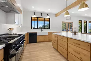 25053 Larson Rd, Monroe, OR 97456 - Photo 11