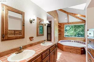 15195 NE Silver Lake Dr, Silverton, OR 97381 - Photo 25