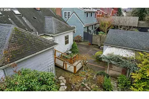 3425 NE Tillamook St, Portland, OR 97212 - Photo 35