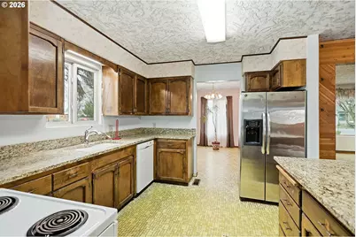 3244 W 7th St, The Dalles, OR 97058 - Photo 11