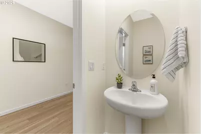 1228 W 16th Ave, La Center, WA 98629 - Photo 7